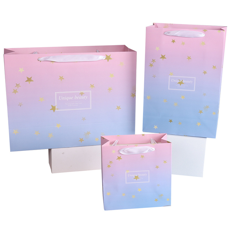 Nueva bolsa de regalo de gradiente pequeña bolsa de asas fresca bolsa de embalaje de regalo de cumpleaños cosmética bolsa de papel horizontal