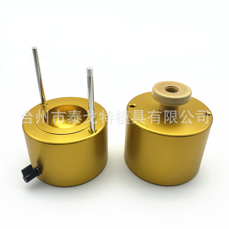 2020年新款日本科技镀金快速制作65mm冰圆球模具金属纯铝制冰模具