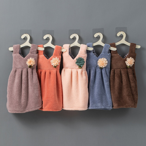 Cute wall-mounted hand towels made of coral velvet, cartoon-style, household use, extra-thick, solid color, children's wholesale face towels