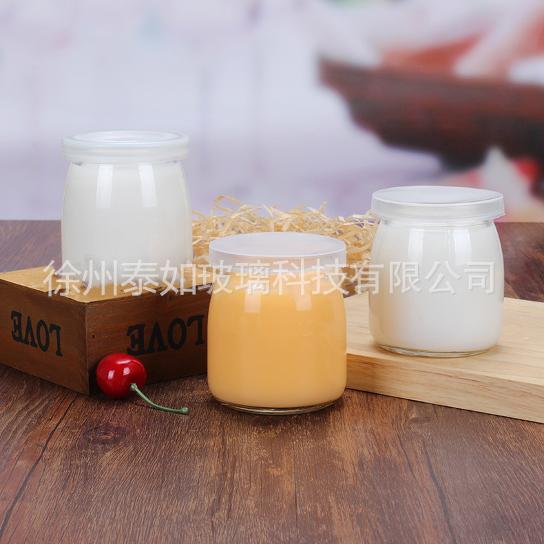 Botella de pudín al por mayor 150ml botella de vidrio botella de mousse de yogur hogar de alta temperatura molde de hornear jalea taza de leche