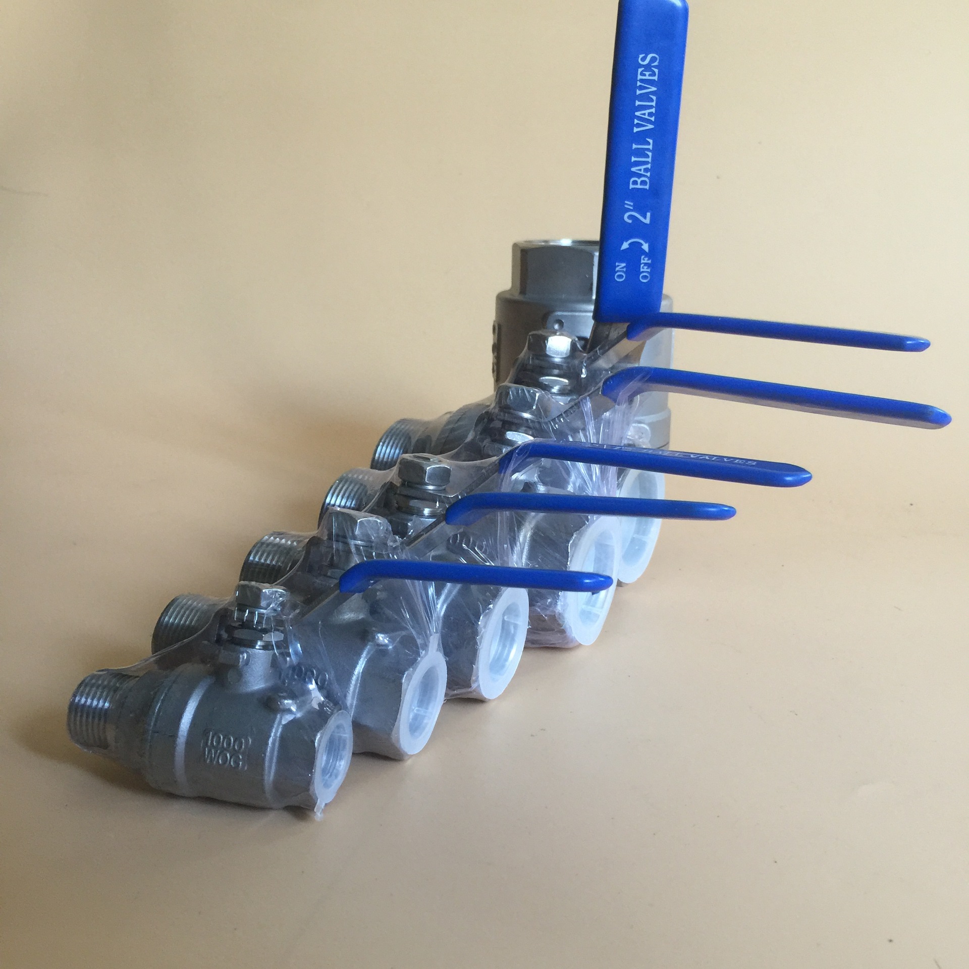 ���������˿������ ��Ƭʽ����304 2PC 1000WOG BALL VALVE