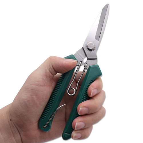 Manufacturer wholesale pruning shears, fruit tree gardening scissors, gardening high branch scissors, lawn shears and fruit pickers
