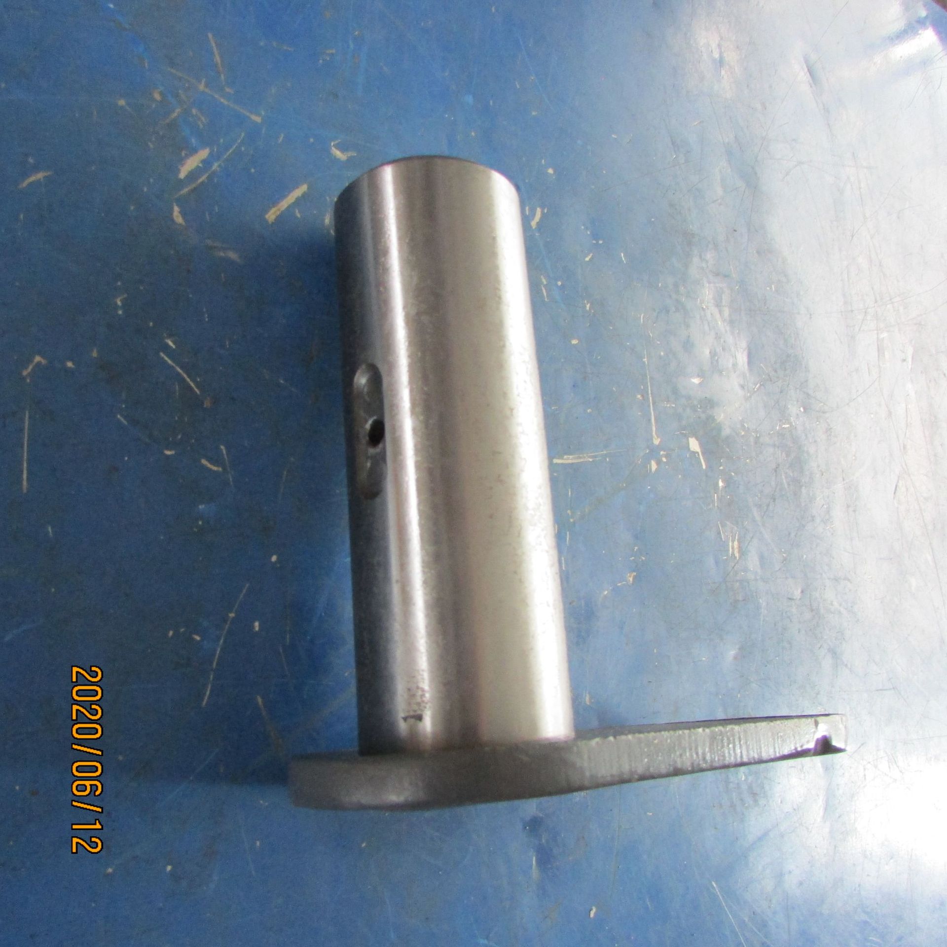 供应徐工装载机500D配件251806388 ZA50-141K72Qh7A17Y180销轴