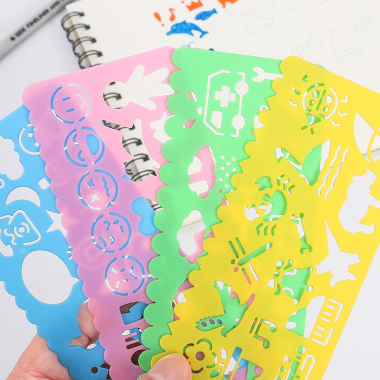 Animal lindo cuatro conjuntos de pintura plantilla gobernante múltiples patrones de pintura rápida gobernante estudiante creativo Caleidoscopio