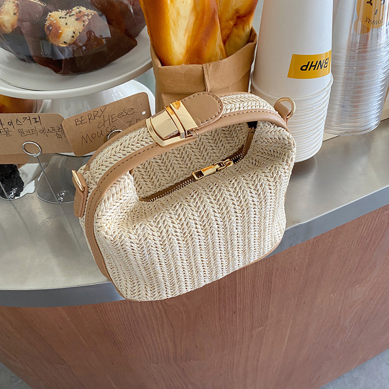 South Korea's Dongdaemun Ins Grass Woven Small Bag Casual Women's Bag Hand-Held Shoulder Crossbody Bag 2026 Summer New Style