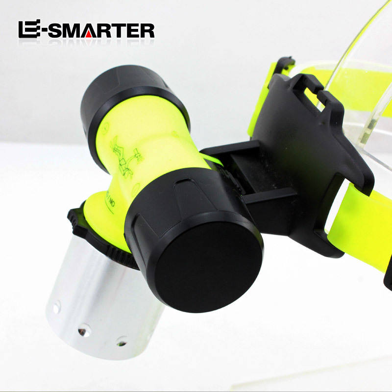 Buceo faro luz fuerte T6 actualización U2 linterna interruptor de control magnético 18650 carga productos genuinos al por mayor