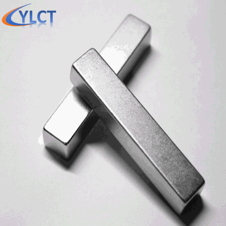 厂家供应钕铁硼圆形磁铁方形圆柱形打孔磁铁多种规格性能量大从优