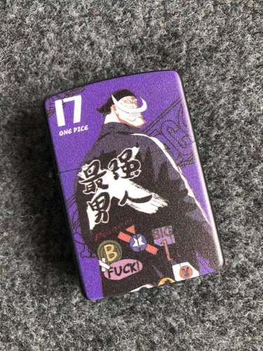 Street stall supply gift metal windproof kerosene lighter creative advertising cartoon kerosene lighter