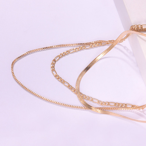 Western and European-style accessories, hip-hop geometric exaggerated multi-layered necklace for women, fashionable punk popular short-length chain pendant jewelry