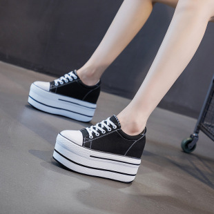 �ɸ�ЬŮ2026�����¿������ŮЬ��וr�з���ЬŮ�@���@�݆�ЬŮ