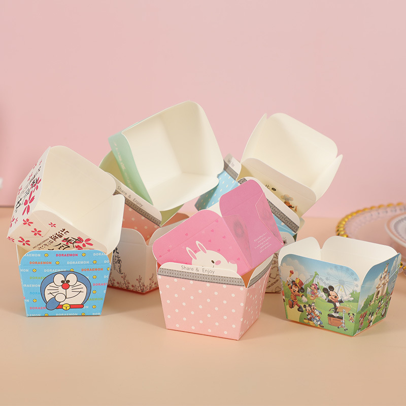 一次性耐高温烘焙方形蛋糕纸杯纸托北海道戚风烤箱杯子马芬杯100