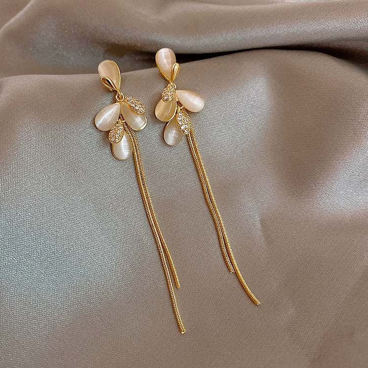 Серьги (Баою) серебряная игла с кошачьим глазом, цветочные дизайны, несколько стилей, высокое качество