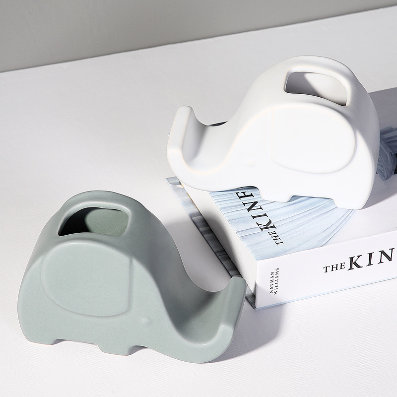 Nordic creativo lindo elefante de cerámica artesanías titular del teléfono móvil decoración dormitorio decoración de la habitación decoración maceta Decoración