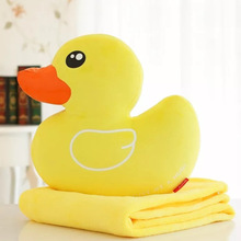 大黄鸭毛绒玩具一件代发包邮创意礼品卡通两用办公室午睡抱枕毯