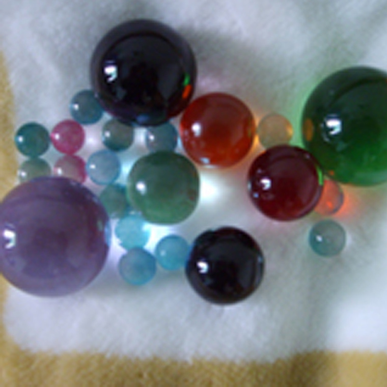 光球办公室桌面摆件饰品玻璃珠打孔实心球批发有机玻璃球形创意