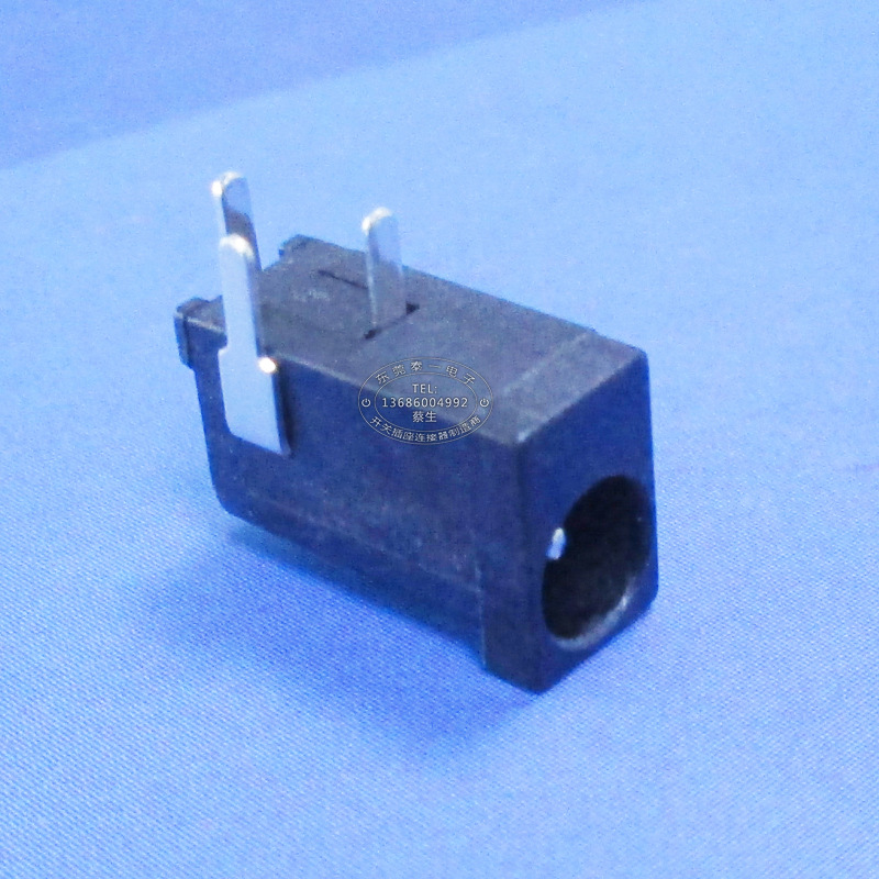 充电玩具小孔直流接口 3.5内径1.0芯1.3芯1.65芯铜脚DC插座DC002
