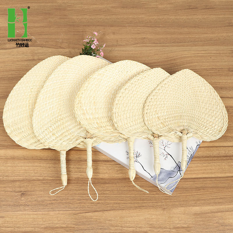 Fan de estilo antiguo chino retro tejido de paja ventilador de mano de verano portátil ventilador de bebé hoja de palma ventilador al por mayor