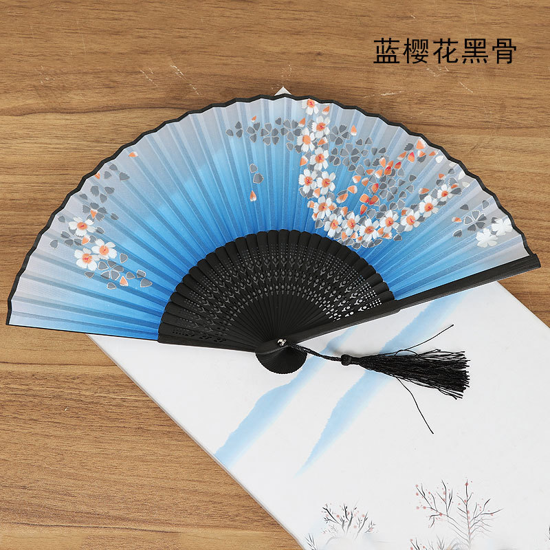 Blue Cherry Blossom hueso negro