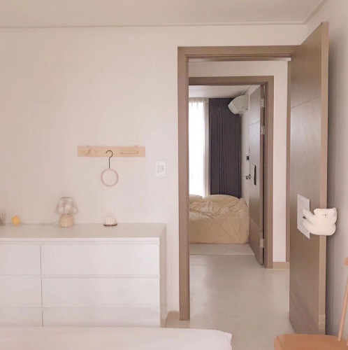 ins style Korean door handle anti-collision children's room anti-pinch safety door stop cute plush bear bunny doll