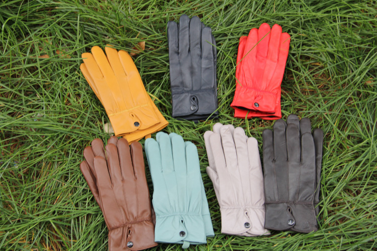 Nuevo Otoño e Invierno guantes de piel de oveja para mujer coloridos y cálidos forrados de lana a prueba de frío al aire libre guantes de cuero de dedo completo invierno