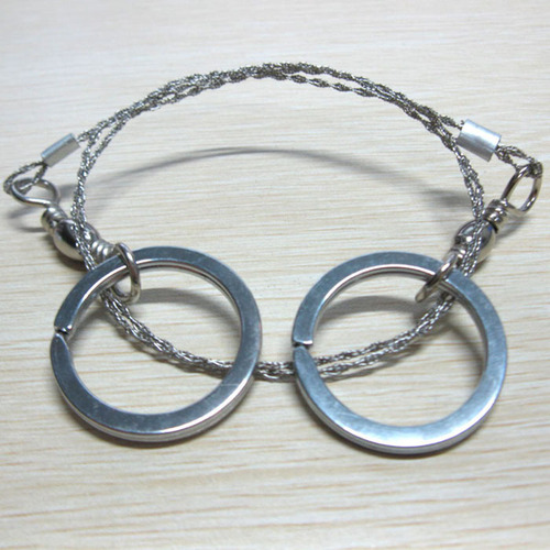 360-degree rotating universal wire saw, portable wire saw, survival saw, wire saw, outdoor survival wire saw, blister pack