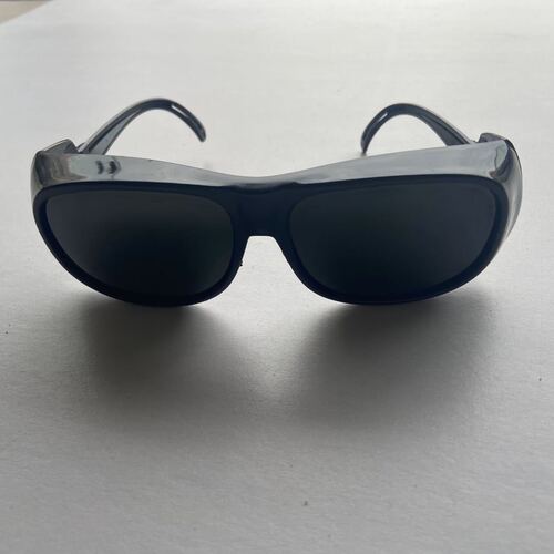 Factory Supply 2010 Electric Welding Glasses, Argon Arc Welding Safety Goggles, Plain Sunglasses Protective Safety Glasses