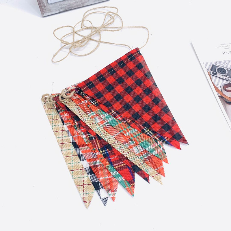 厂家直销 格子布三角旗 圣诞装饰仿麻布拉旗 花布三角旗 六色彩旗