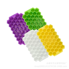 冰格;餐垫、杯垫;揉面袋