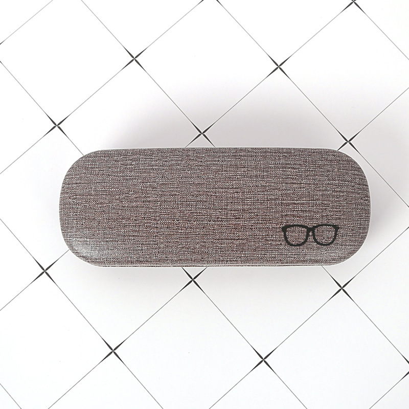 귀여운 다크 브라운 안경