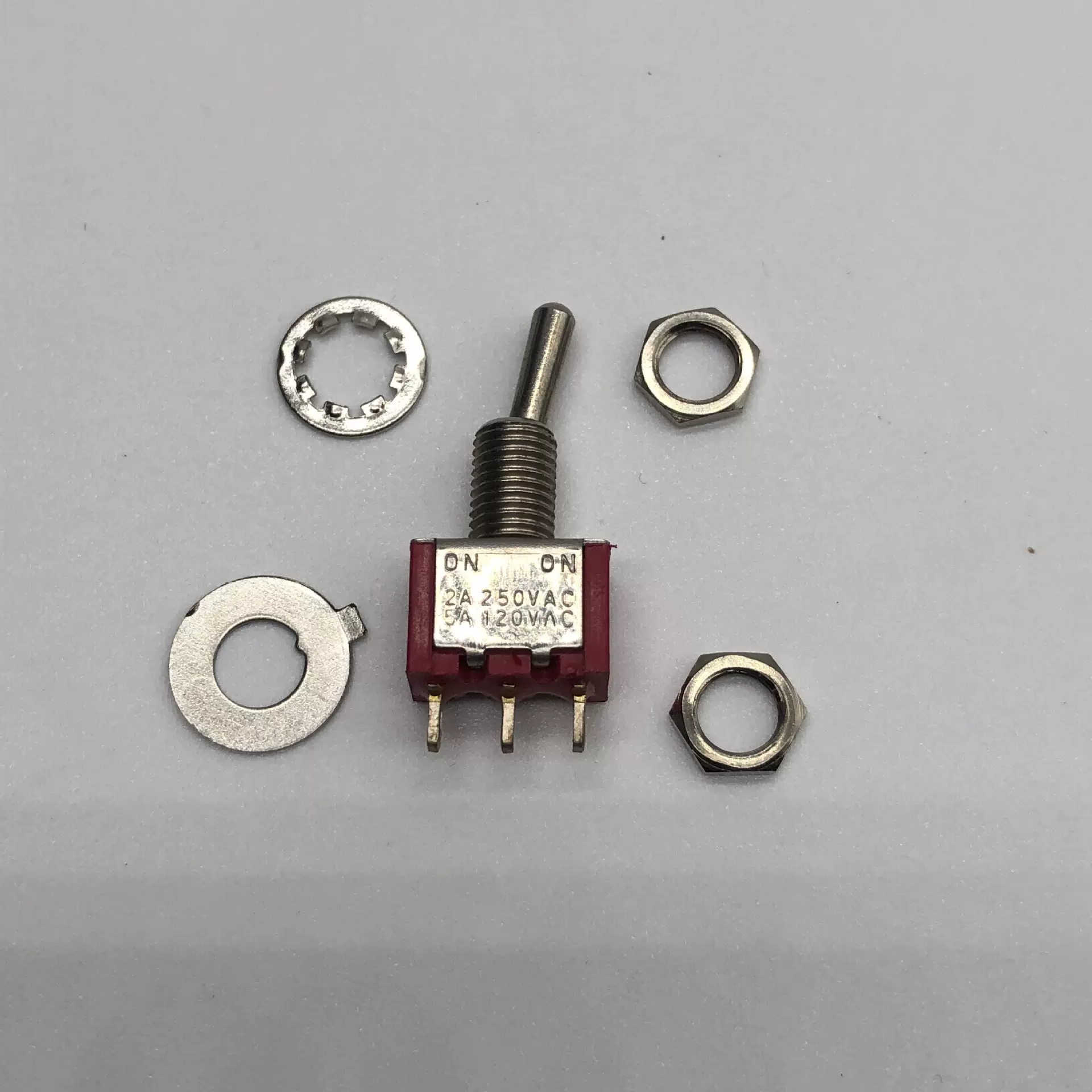 摇臂单边复位钮子开关MTS-112三脚二档复位钮子开关拨动复位开关