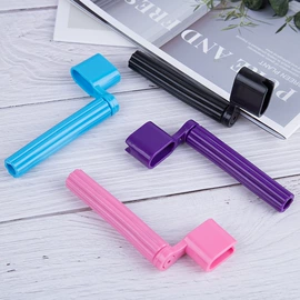 乐器配件;弹拨类乐器;打击类乐器