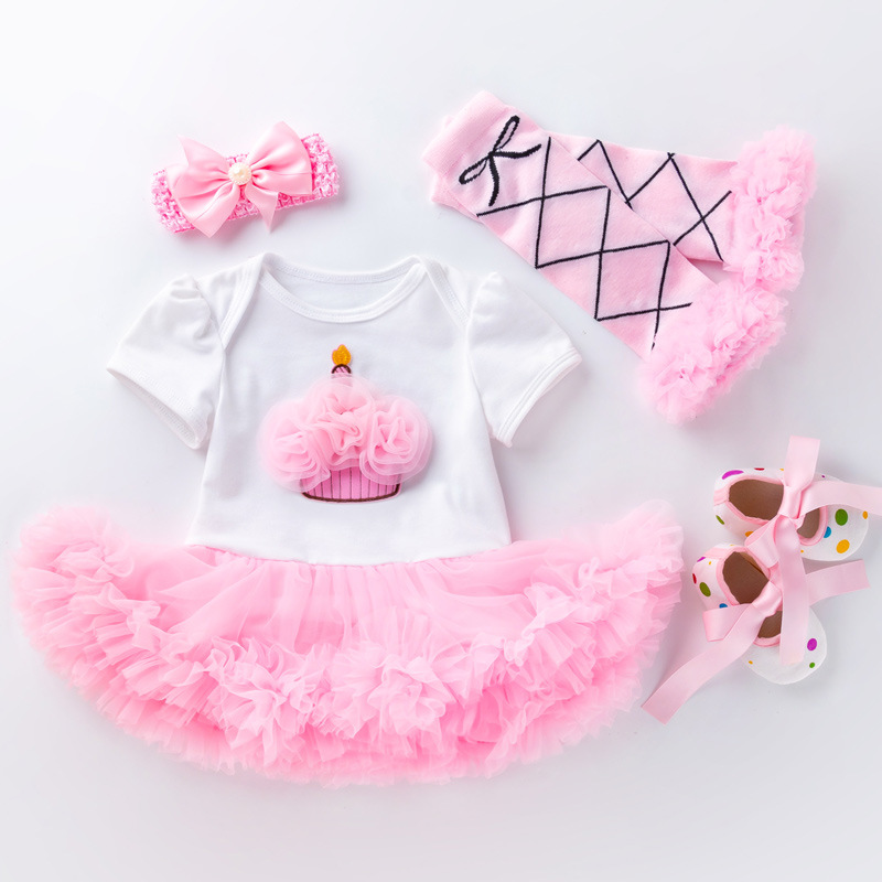 화이트 + 파우더-케이크