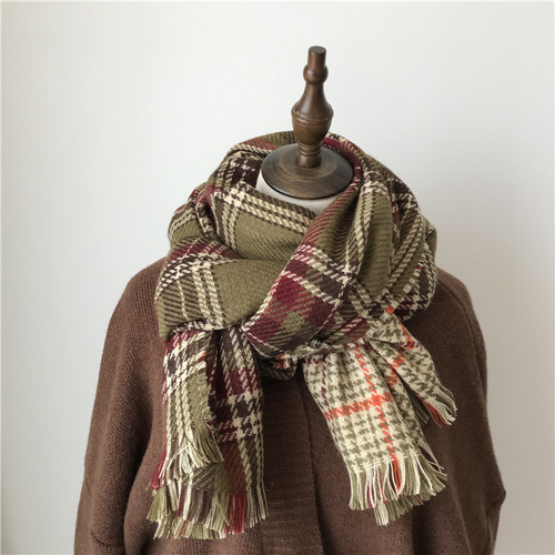 Retro plaid scarf Korean version for women, versatile autumn and winter double-sided thickened houndstooth shawl Japanese student scarf trend