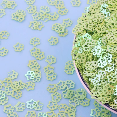 dog footprints cream transparent sequins: Dırnaq bəzəkləri - fruit-green-sieve