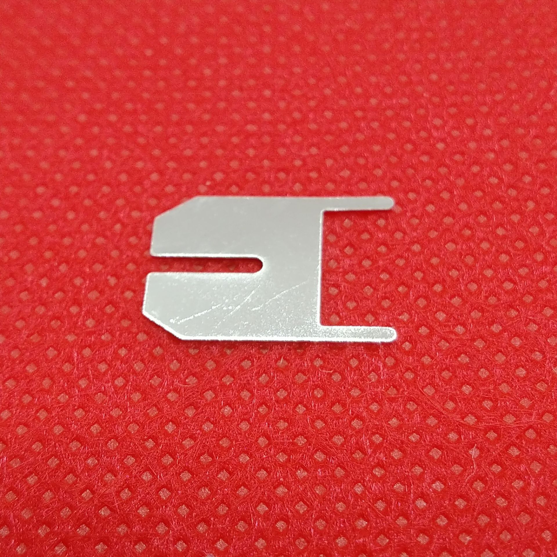 纽扣电池焊片正负极连接片电池插脚贴片电池片批发