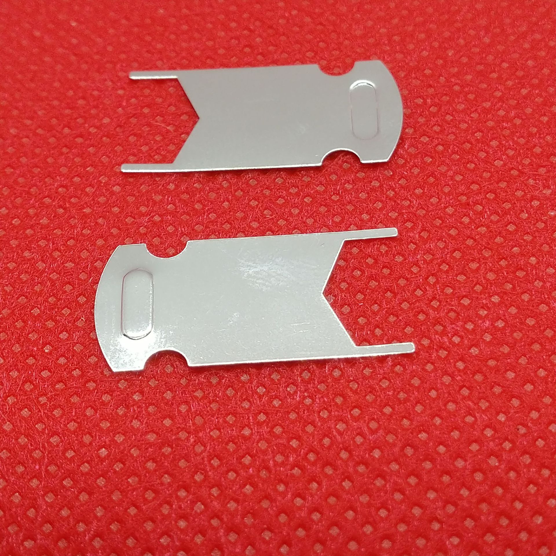 电池焊片电池五金片纽扣电池正负极连接片电池插脚