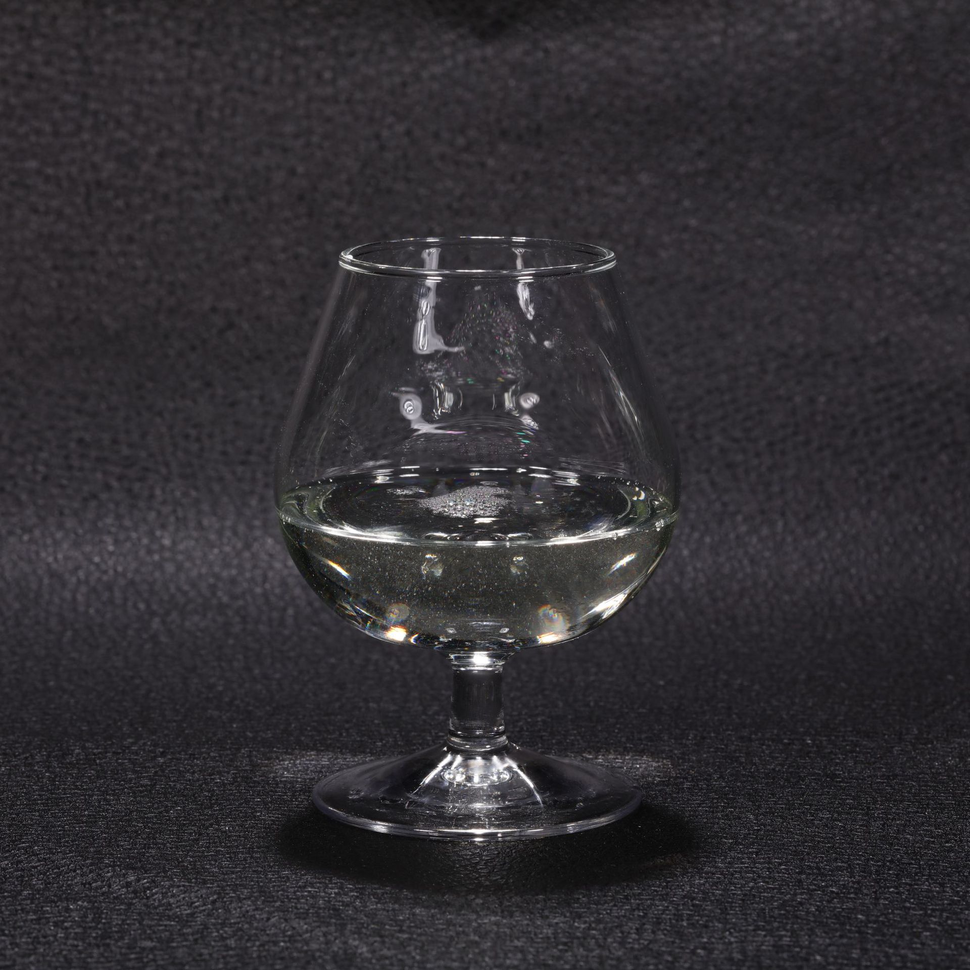 喷涂静电液涂布静电液液体抗静电剂外涂静电液纺织静电剂静电消除