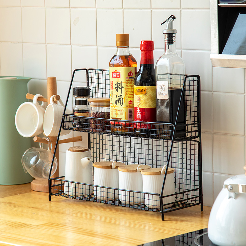 Estante de almacenamiento de cocina directo de fábrica Escritorio de pie de dos capas de hierro sin ponche negro condimento rack de almacenamiento