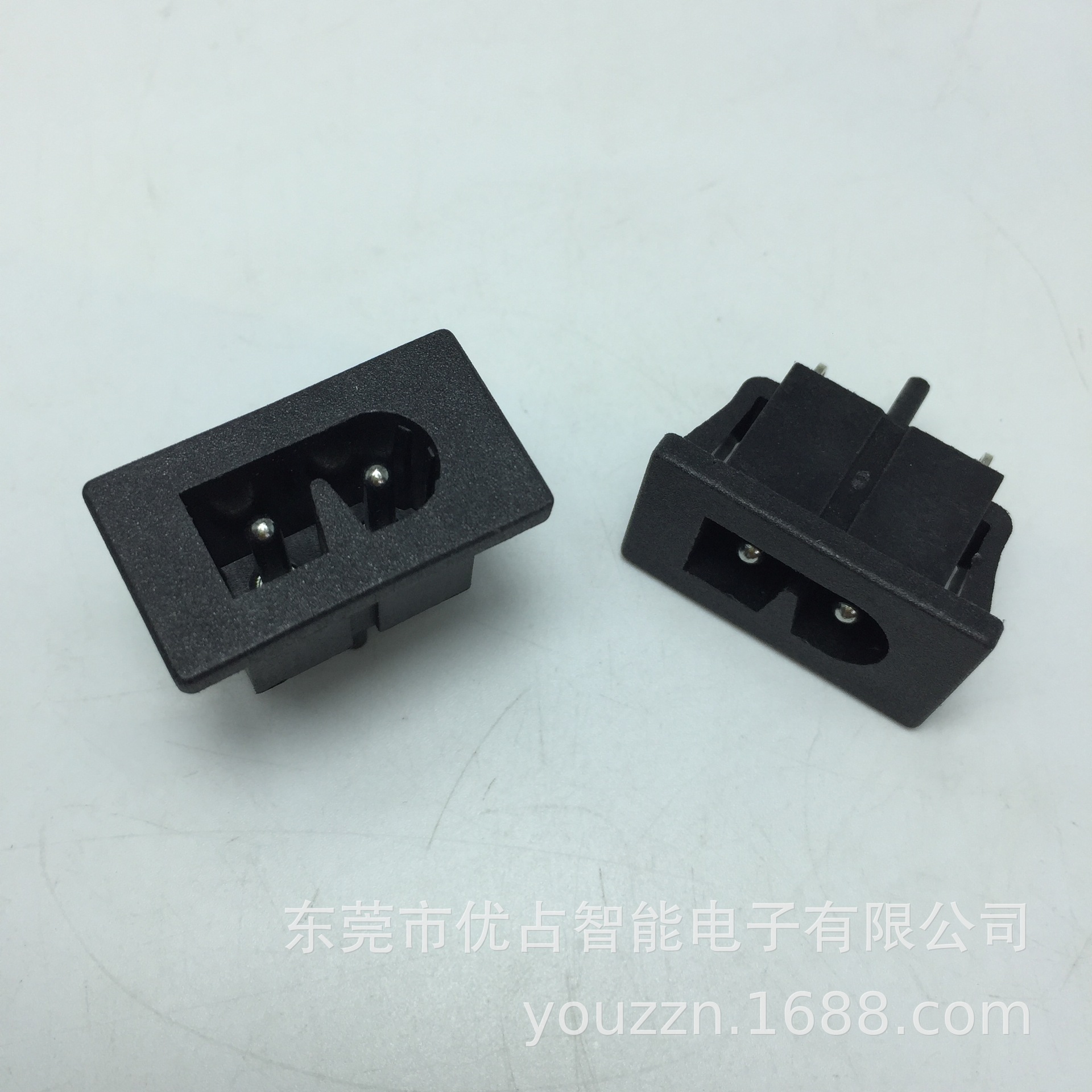 优占专供  饭盒  热水杯使用 直流  非标两芯电源插座