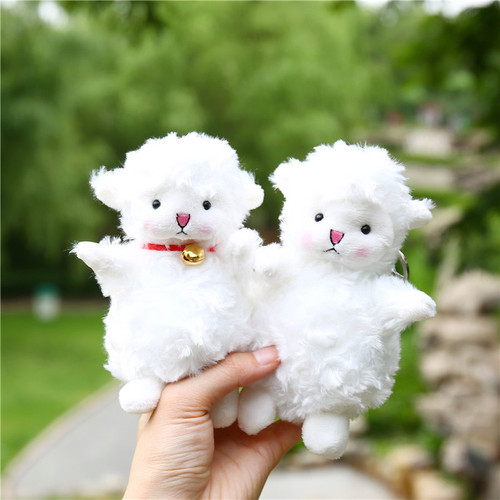 Internet-famous little sheep pendant, small lamb plush toy, keychain, Japanese-style cute sheep doll, bag charm, plush toy