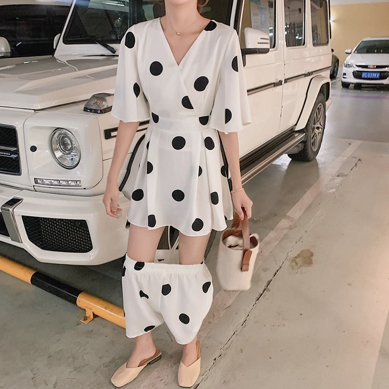 Internet Hot Two-piece 2023 Summer New Fashion Women's Belly Covering Dress Shorts