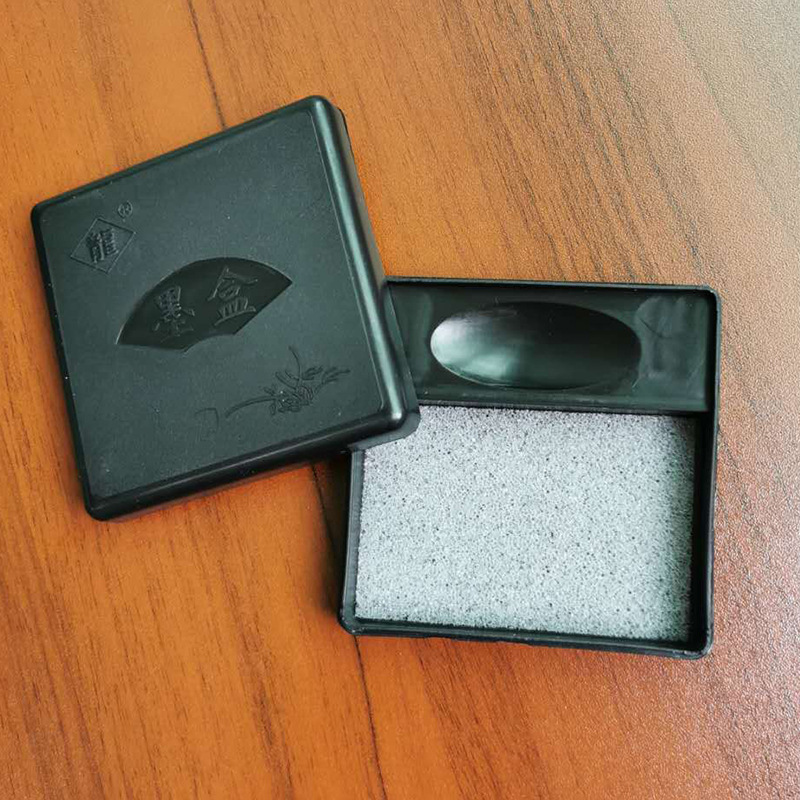 Plastic ink box with lid 4-inch square student sponge box beginner calligraphy practice ink box plastic chopsticks table
