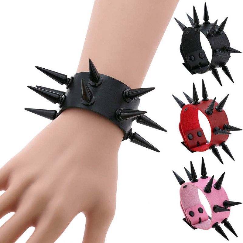 New punk non-mainstream personality exaggerated black pointed rivet double row leather wide bracelet bracelet wristband bracelet