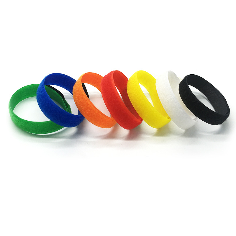 厂家直销魔术贴自粘绑带子母扣扎带线尼龙理线带粘扣带彩色自粘式