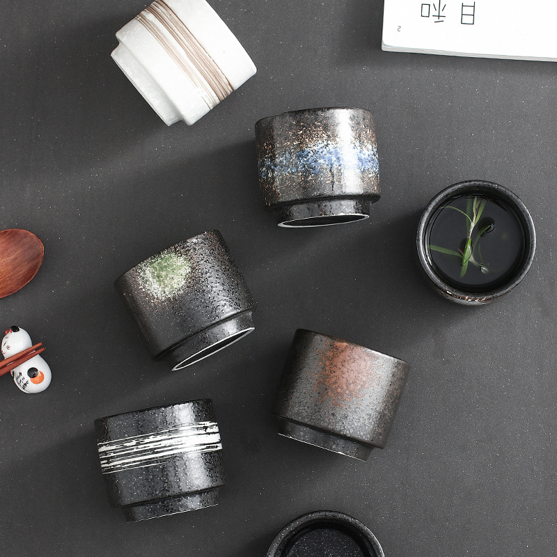 Taza pequeña de cerámica de estilo japonés taza de agua pequeña taza de té de la mañana restaurante Hotel Mesa taza Casa de Té taza de té