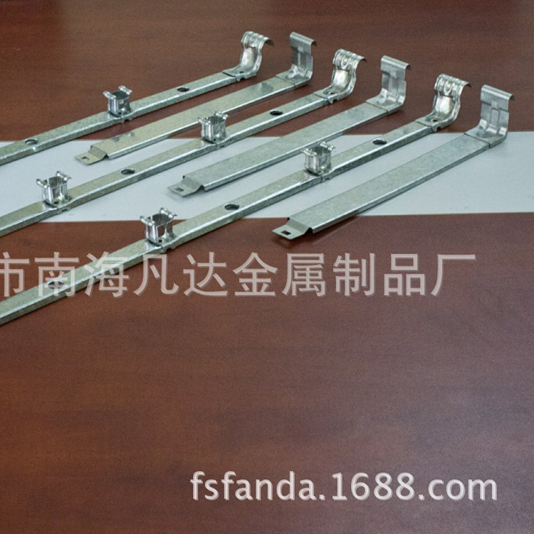 镀锌板冲压件金属碳钢精密冲压件加工钢结构建材五金镀锌板冲压件