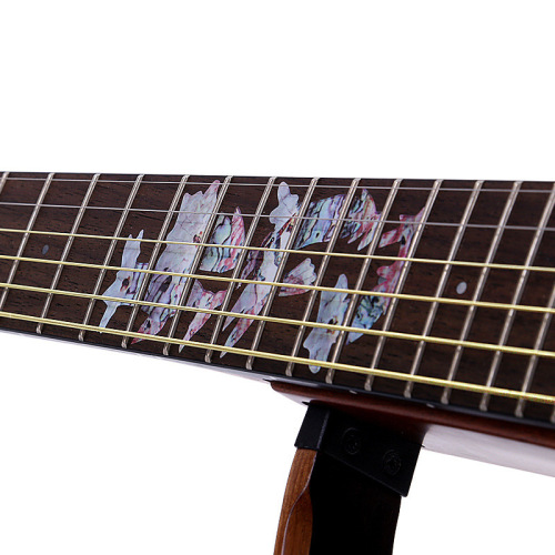 Taiwan's TCM string oil improves gloss and cares for the strings of guitars, erhu and other musical instruments. The patron saint of strings