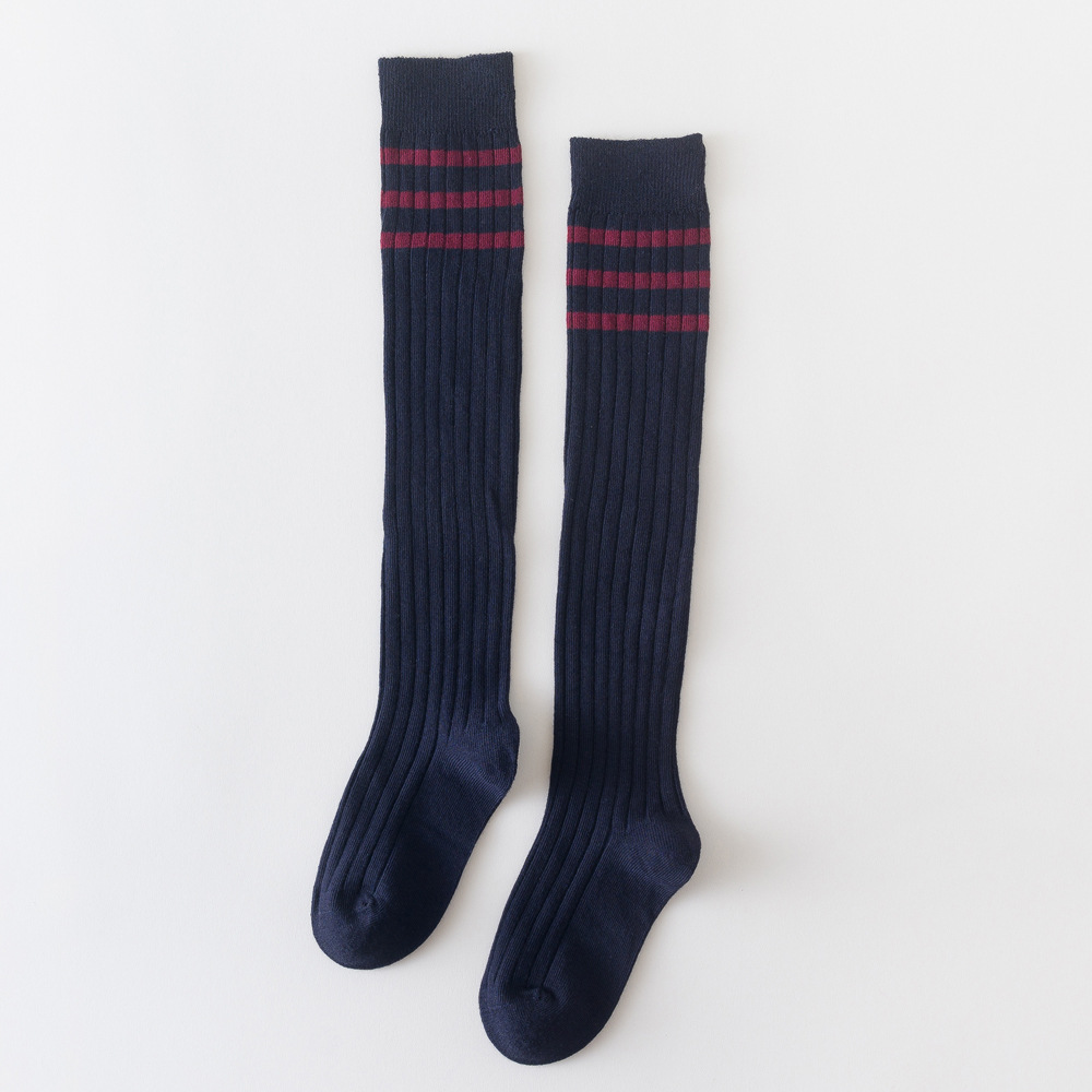 Primavera, Otoño e Invierno estudiante calcetines sin hueso doble aguja sobre la rodilla medias medianas y grandes niños 3 bares actividad Colegio estilo escuela uniforme Calcetines