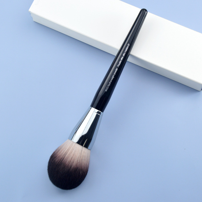 Silk Family Cover No. 91 Extra Large Soft-Bristled Full Face Loose Powder Brush Cangzhou Makeup Brush Setting Brush Honey Powder Brush Powder Brush