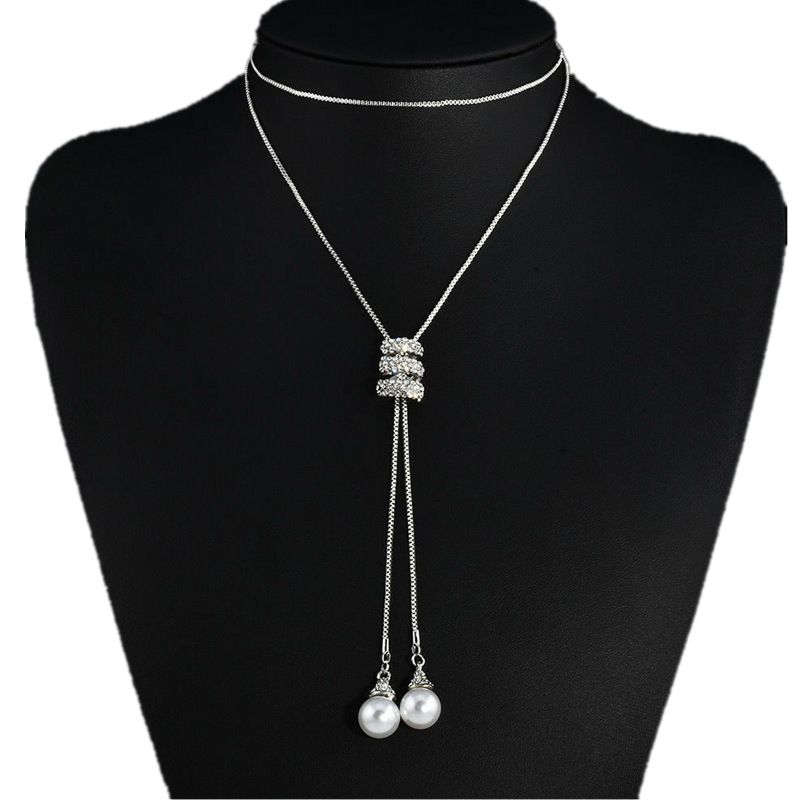 Nuevo estilo largo simple perla espiral colgante largo COLLAR COLGANTE todo-fósforo diamante borla suéter cadena para las mujeres al por mayor image 7